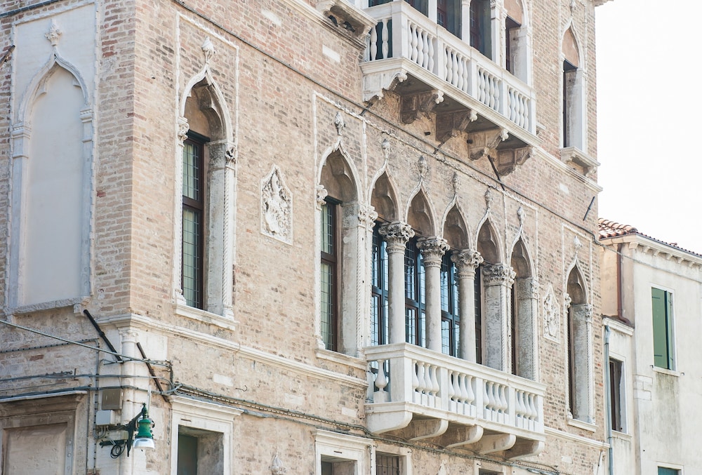 Hotel Nani Mocenigo Palace — photo 2